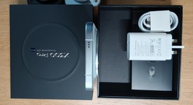 Mint
													Vivo X300 Pro - Unlocked Non-US, Mist Blue, 512 GB, 16 GB, photo 5 of 8