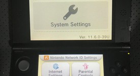 Good
													New Nintendo 3DS XL - Red, 1 GB, photo 1 of 4