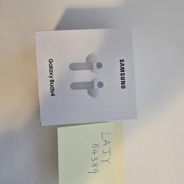 Samsung Galaxy Buds4 - White