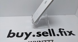 Good
													Apple iPhone Xr - Unlocked, White, 64 GB, A1984, photo 4 of 8