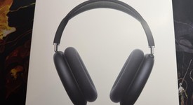 New
													Apple AirPods Max USB-C - Midnight, photo 1 of 8