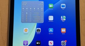 Good
													Apple iPad 10th Gen - Wi-Fi, Silver, 64 GB, A2696, photo 1 of 4
