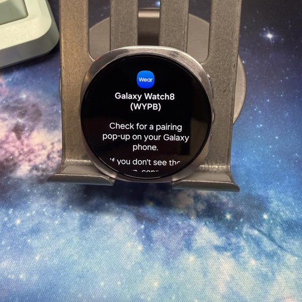 Samsung Galaxy Watch8 - Unlocked, Silver, SM-L325, 40mm
