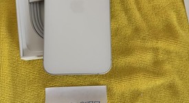 Mint
													Apple iPhone 16e - Unlocked, White, 128 GB, A3212, photo 3 of 12