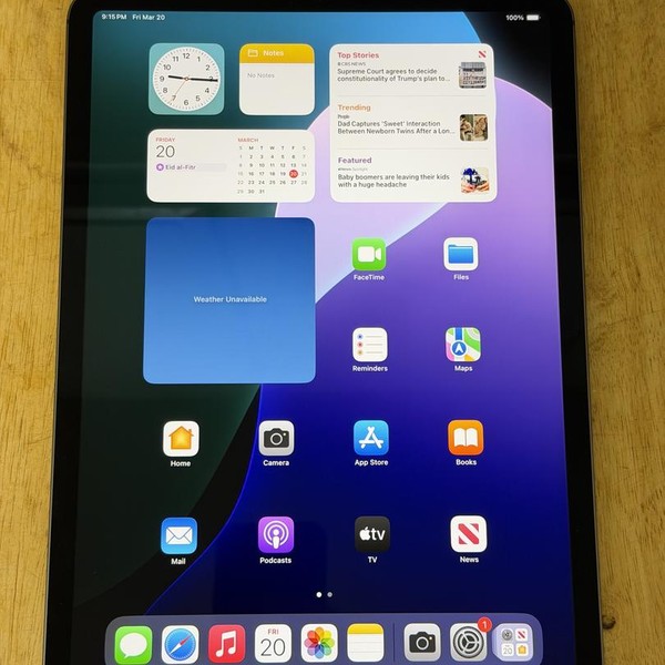 Apple iPad Pro 11 inch 2nd Gen 2020 - Unlocked, 512 GB, Gray, A2068