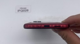 Good
													Motorola Razr Ultra (2025) - AT&T, PANTONE Rio Red, 512 GB, 16 GB, photo 5 of 9