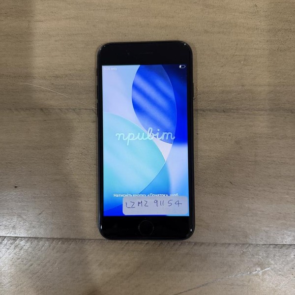 Apple iPhone SE 3rd Gen 2022 - Unlocked, 128 GB, Midnight, A2595