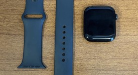 Mint
													Apple Watch SE 2nd Gen 44mm - Midnight, A2723 - GPS, Aluminum, photo 2 of 6