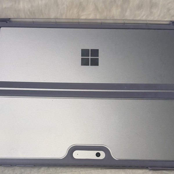 Microsoft Surface Pro 11 - 1 TB, Platinum, 16 GB, Snapdragon X Elite