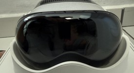 Mint
													Apple Vision Pro - 512 GB, photo 4 of 7