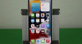 Good
													Apple iPhone X - Unlocked Non-US, Silver, 64 GB, A1902, photo 2 of 15