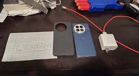 Good
													OnePlus 13 - Unlocked, Midnight Ocean, 512 GB, 16 GB, photo 2 of 8