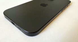 Mint
													Apple iPhone 15 - Unlocked, Black, 128 GB, A2846, photo 2 of 15