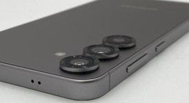 Good
													Samsung Galaxy S25 - Unlocked, Silver Shadow, 128 GB, 12 GB, SM-S931U1, photo 4 of 5