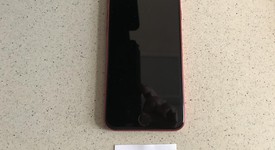 Mint
													Apple iPhone SE 2nd Gen 2020 - TracFone, Red, 64 GB, A2275, photo 1 of 9