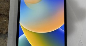 Fair
													Apple iPhone 12 - Unlocked Non-US, Black, 128 GB, A2403, photo 5 of 16
