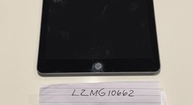 Good
													Apple iPad 7th Gen - Wi-Fi, Gray, 32 GB, A2197, photo 1 of 5