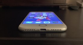 Good
													Apple iPhone 7 - Verizon, Silver, 32 GB, A1660, photo 5 of 9
