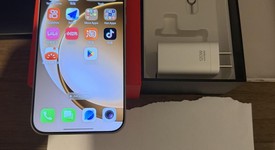 Mint
													OnePlus 15 - Unlocked, Sand Storm, 256 GB, 16 GB, photo 1 of 5