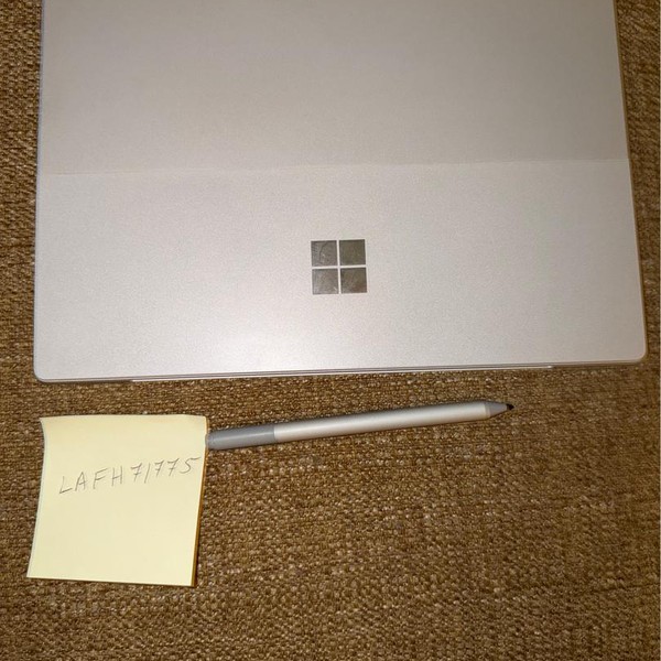 Microsoft Surface Pro 7 - 128 GB, Platinum, 4 GB, Intel Core i3