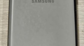 Good
													Samsung Galaxy S10e - Unlocked, Black, 128 GB, 6 GB, SM-G970U1, photo 3 of 8