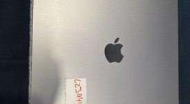 Good
													Apple iPad Air 13" (M2) 2024 - Unlocked, Gray, 256 GB, A2899, photo 3 of 6