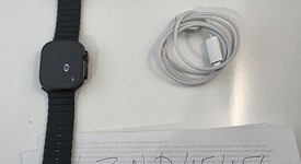 Mint
													Apple Watch Ultra 3 49mm - Unlocked, Black, A3281, photo 4 of 11