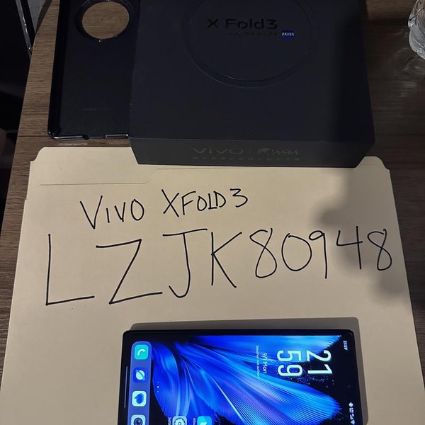 vivo X Fold3 - Unlocked Non-US, Black, 256 GB, 12 GB