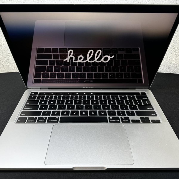 MacBook Pro 2020 - 13 inch - 256 GB, Silver, 8 GB, Apple M1