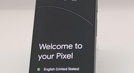 Good
													Google Pixel 8 - Unlocked, Hazel, 128 GB, 8 GB, G9BQD, Sub-6 5G, photo 3 of 3