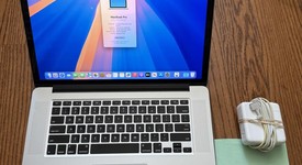Good
													MacBook Pro 2015 (Retina) - 15" - Silver, 512 GB, 16 GB, photo 1 of 10