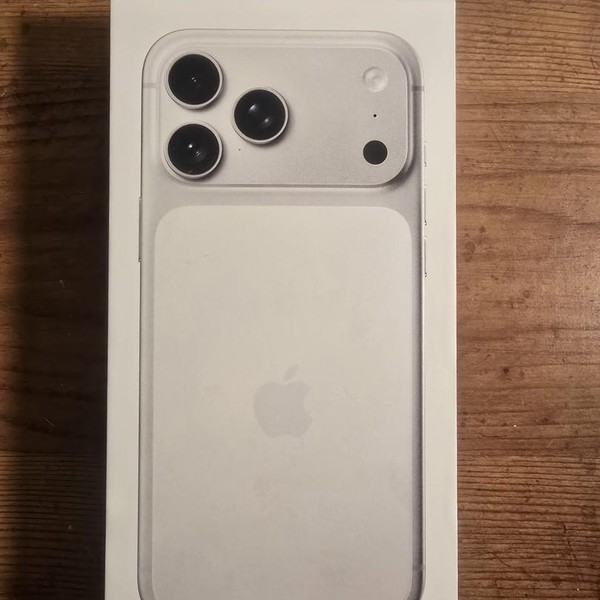 Apple iPhone 17 Pro Max - Unlocked, 256 GB, Silver, A3257