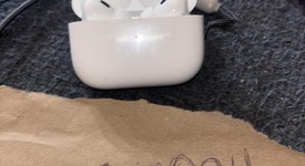 Used
													Apple AirPods Pro 2nd Gen - USB-C, photo 2 of 8