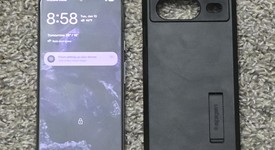 Good
													Google Pixel 8 - Verizon, Obsidian, 128 GB, 8 GB, GKWS6, mmWave 5G, photo 4 of 6