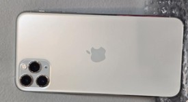 Good
													Apple iPhone 11 Pro Max - Unlocked, Silver, 256 GB, A2161, photo 2 of 13