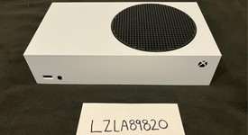 Mint
													Xbox Series S (2020) - White, 512 GB, photo 3 of 7