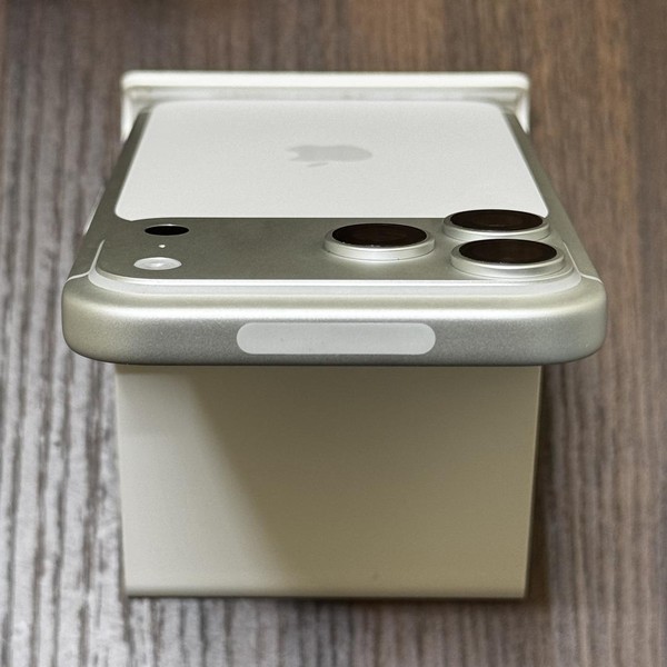 Apple iPhone 17 Pro Max - T-Mobile, 1 TB, Silver, A3257