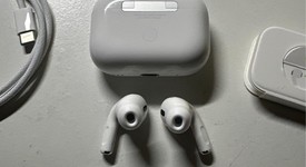 Used
													Apple AirPods Pro 2 - USB-C, photo 3 of 3