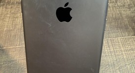 Good
													Apple iPhone 6 - Unlocked, Gray, 16 GB, A1586, photo 3 of 9