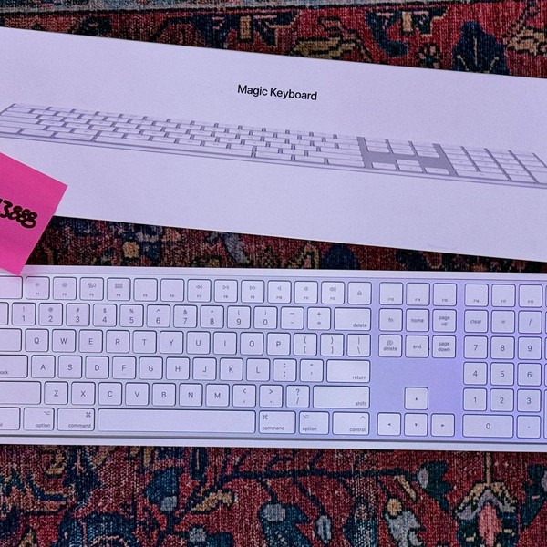Apple Magic Keyboard with Numeric Keypad