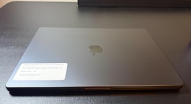 Mint
													MacBook Pro Late 2023 (M3) - 16" - Apple M3 Pro 12-core, Black, 512 GB, 18 GB, 18-core GPU, photo 2 of 6