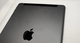 Good
													Apple iPad 7th Gen - Unlocked, Gray, 32 GB, A2200, photo 3 of 3