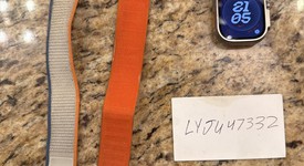 Good
													Apple Watch Ultra 49mm - Unlocked, Titanium, A2622, photo 2 of 10