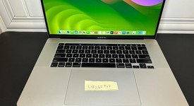 Good
													MacBook Pro 2019 - 16" - I9, Silver, 1 TB, 32 GB, photo 3 of 10