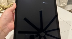 Good
													Apple iPad Air 5th Gen - Unlocked, Pink, 256 GB, A2589, photo 1 of 7