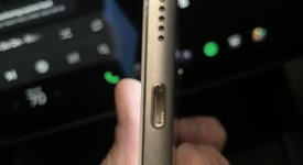 Mint
													Apple iPod Touch 6th Gen - Wi-Fi, Silver, 16 GB, photo 5 of 6