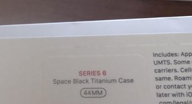 Mint
													Apple Watch Series 6 44mm - Unlocked, Titanium, A2294 - Cellular, Titanium, photo 4 of 17