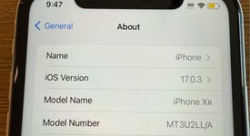 Good
													Apple iPhone Xr - AT&T, White, 128 GB, A1984, photo 1 of 6