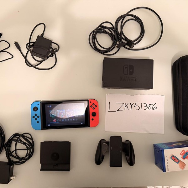 Nintendo Switch - 32 GB, Red & Blue
