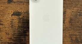 Good
													Apple iPhone 16 - Unlocked, White, 128 GB, A3081, photo 5 of 10